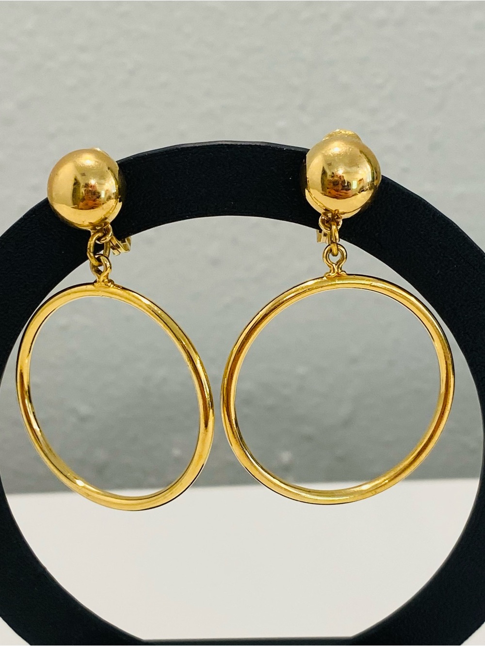Vintage MONET Marilyn Hoop Doorknocker Clip On Earrings Goldtone Dangle